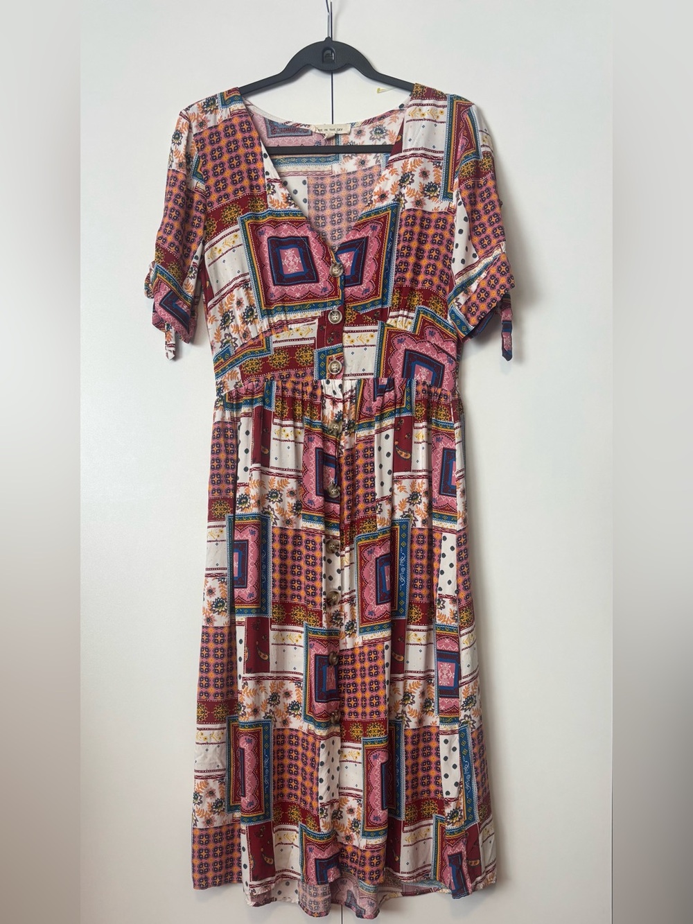Patchwork V-Neck Midi Dress in Burgundy and Pink